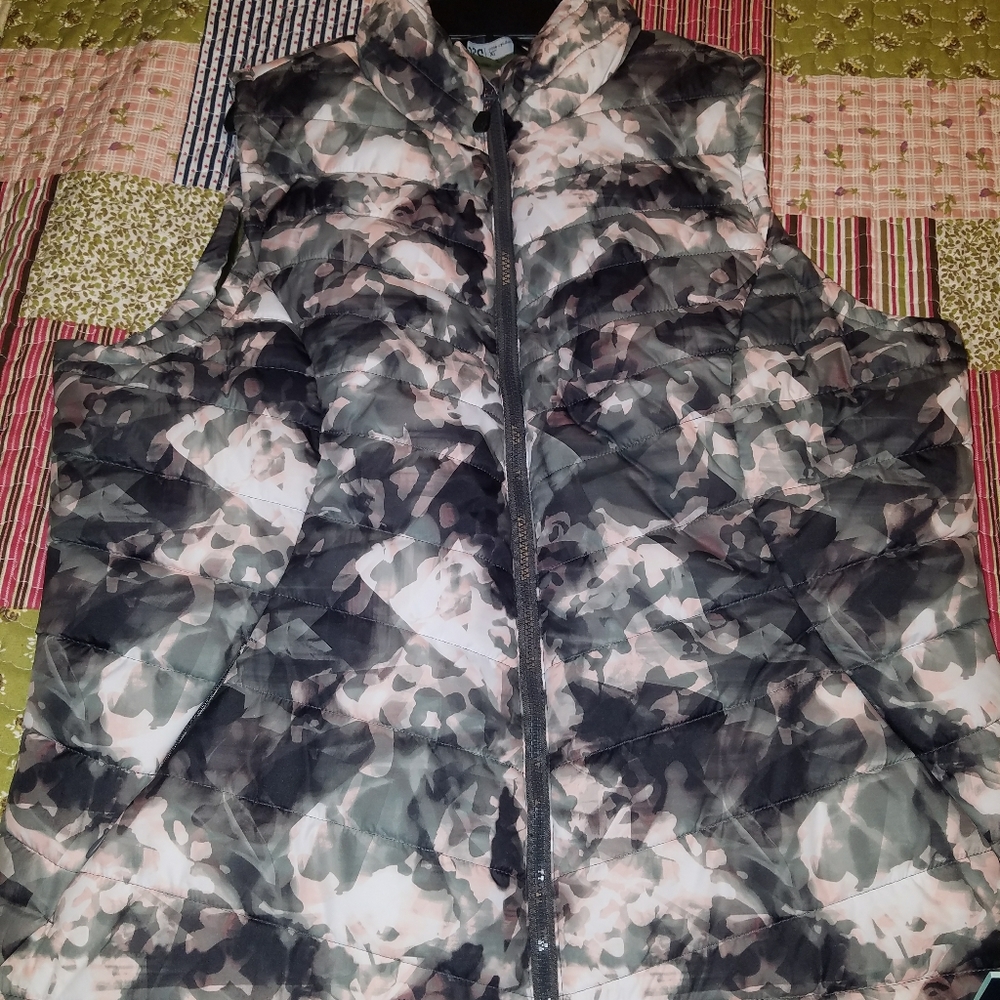 DSG Vest